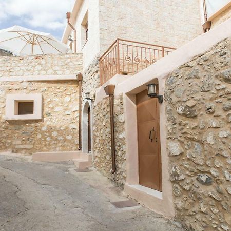 Nivritos Traditional Homes Екстер'єр фото