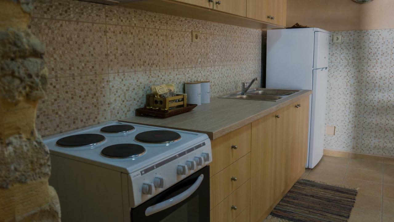 Nivritos Traditional Homes Екстер'єр фото