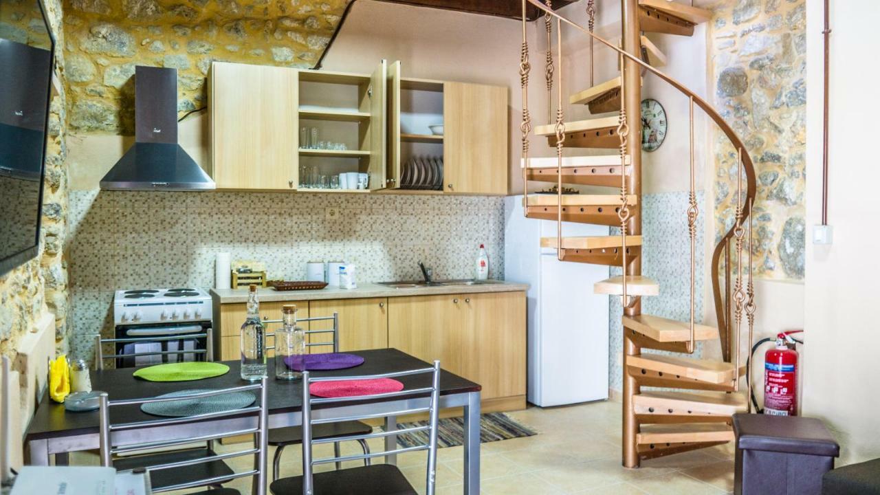 Nivritos Traditional Homes Екстер'єр фото